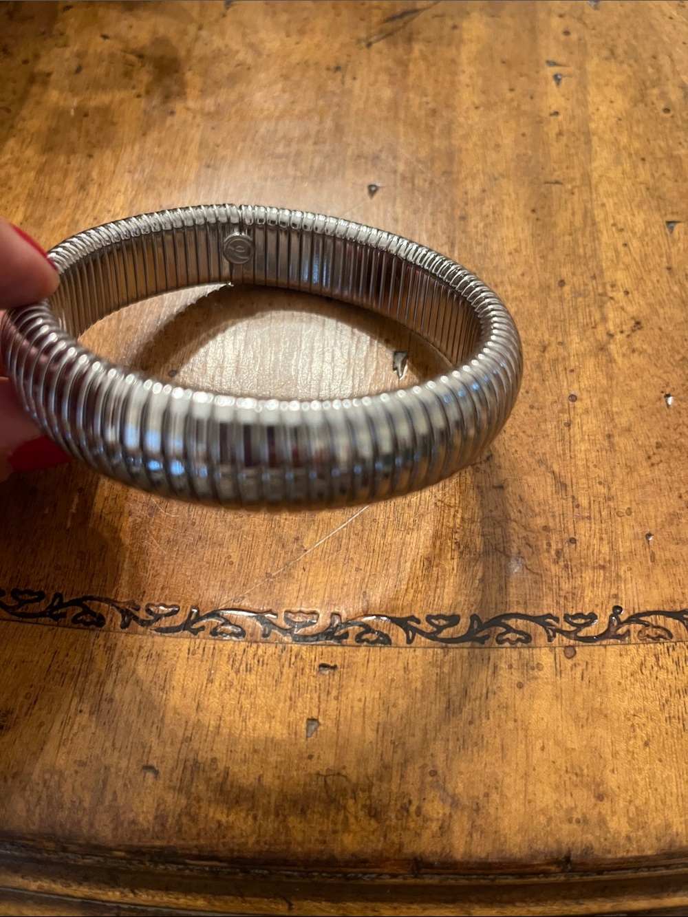 classic silver-tone tubogas stretch bangle bracelet